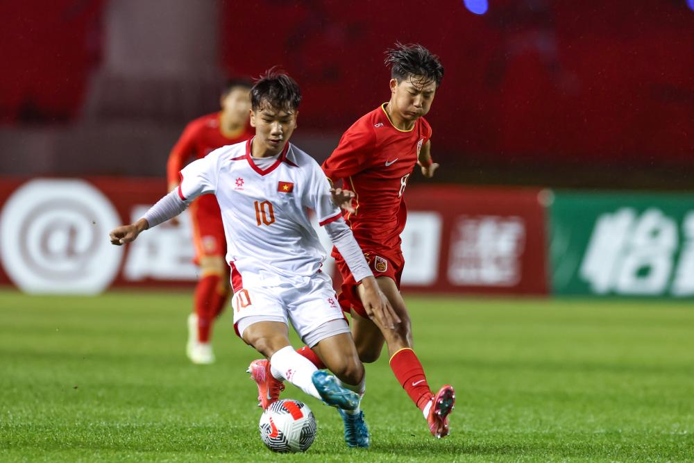 3-2！石川祐希9分+二连胜 詹内利绝杀 尼科洛夫21分难救主